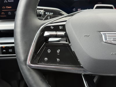 2024 Cadillac LYRIQ Luxury 2