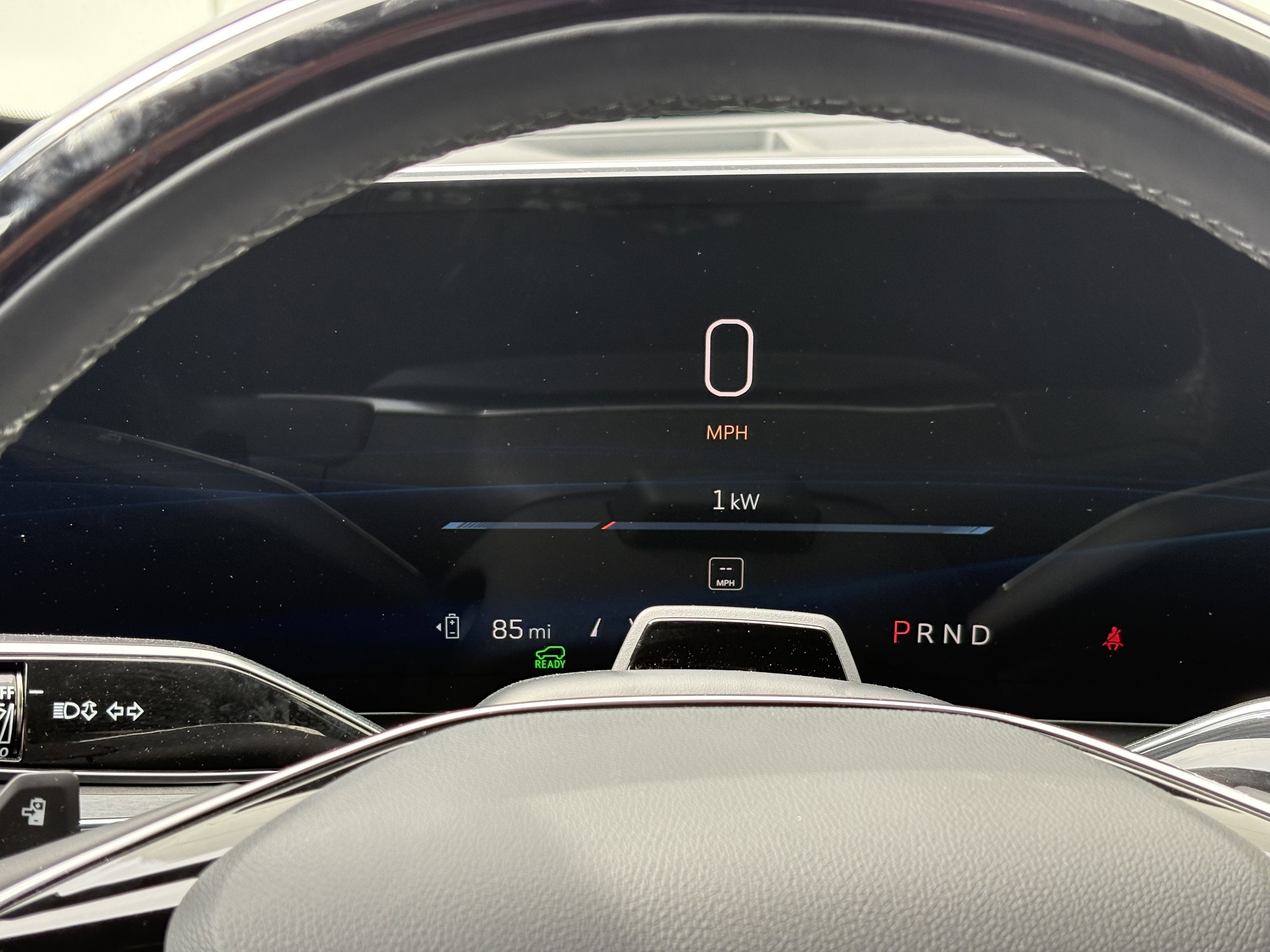2024 Cadillac LYRIQ Luxury 2