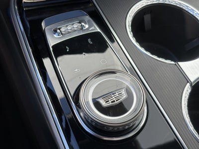2024 Cadillac LYRIQ Luxury 2