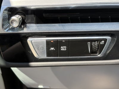 2024 Cadillac LYRIQ Luxury 2