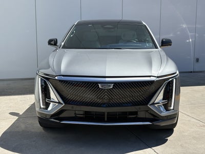 2024 Cadillac LYRIQ Luxury 2