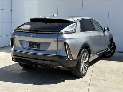 2024 Cadillac LYRIQ Luxury 2