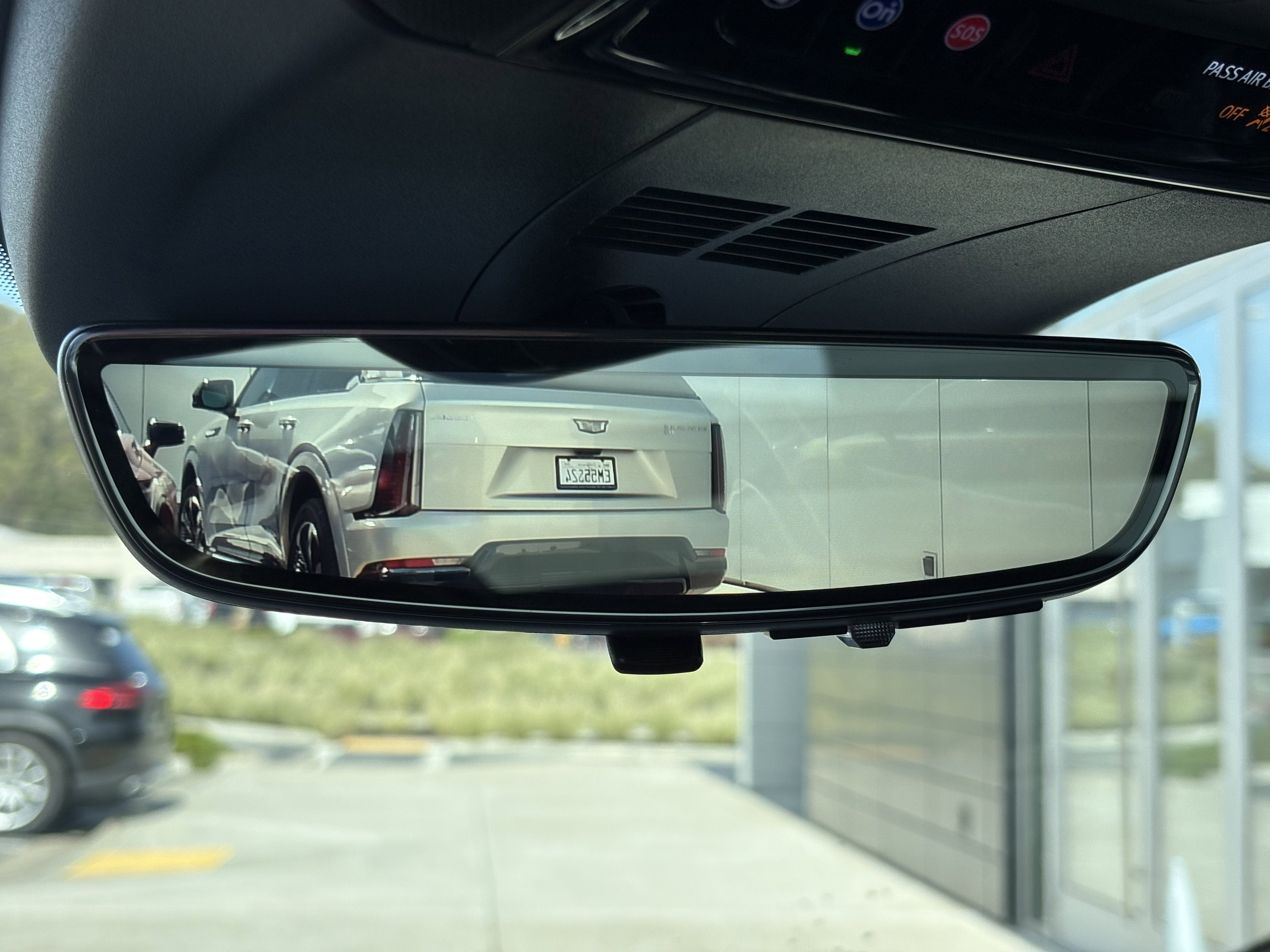 2026 Cadillac LYRIQ Premium Luxury