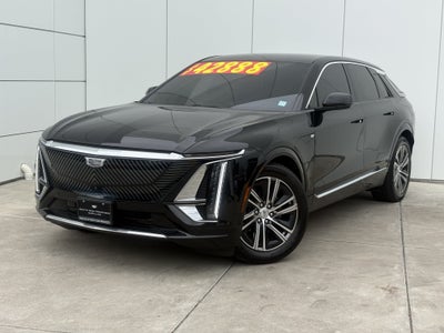 2024 Cadillac LYRIQ Luxury 2