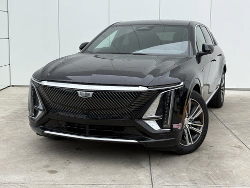 2024 Cadillac LYRIQ Luxury 2