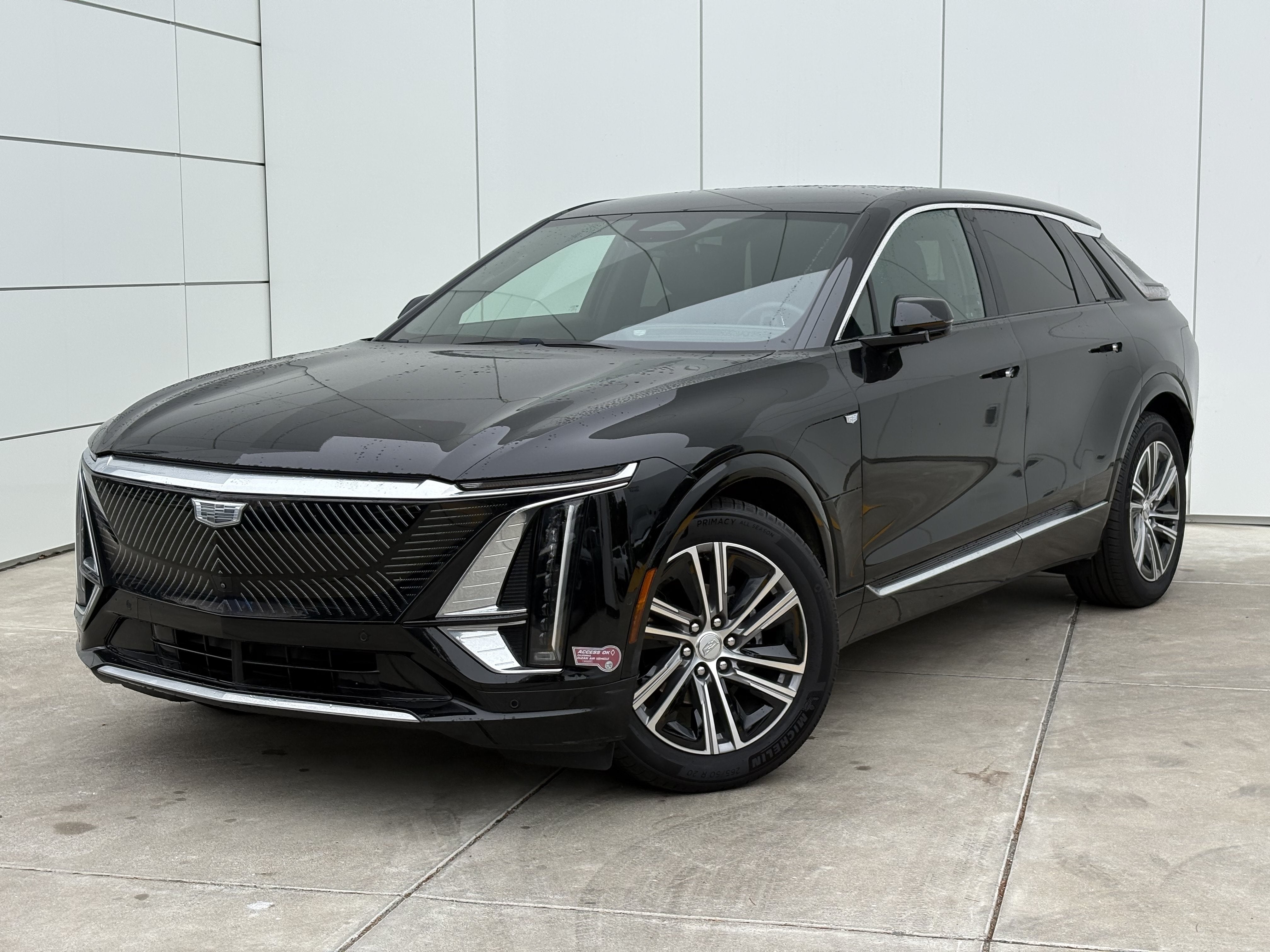 Certified 2024 Cadillac LYRIQ Luxury 2 with VIN 1GYKPRRL8RZ126826 for sale in Colma, CA