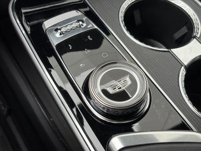 2024 Cadillac LYRIQ Luxury 2