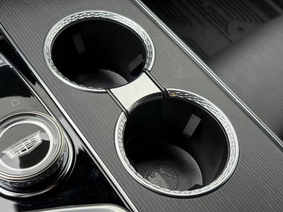 2024 Cadillac LYRIQ Luxury 2