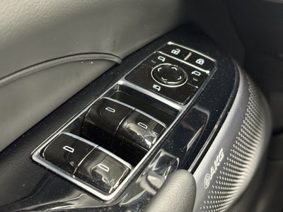 2024 Cadillac LYRIQ Luxury 2