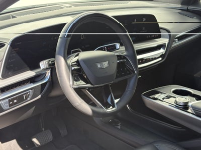 2024 Cadillac LYRIQ Luxury 2