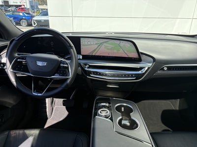 2024 Cadillac LYRIQ Luxury 2