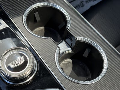 2024 Cadillac LYRIQ Luxury 2