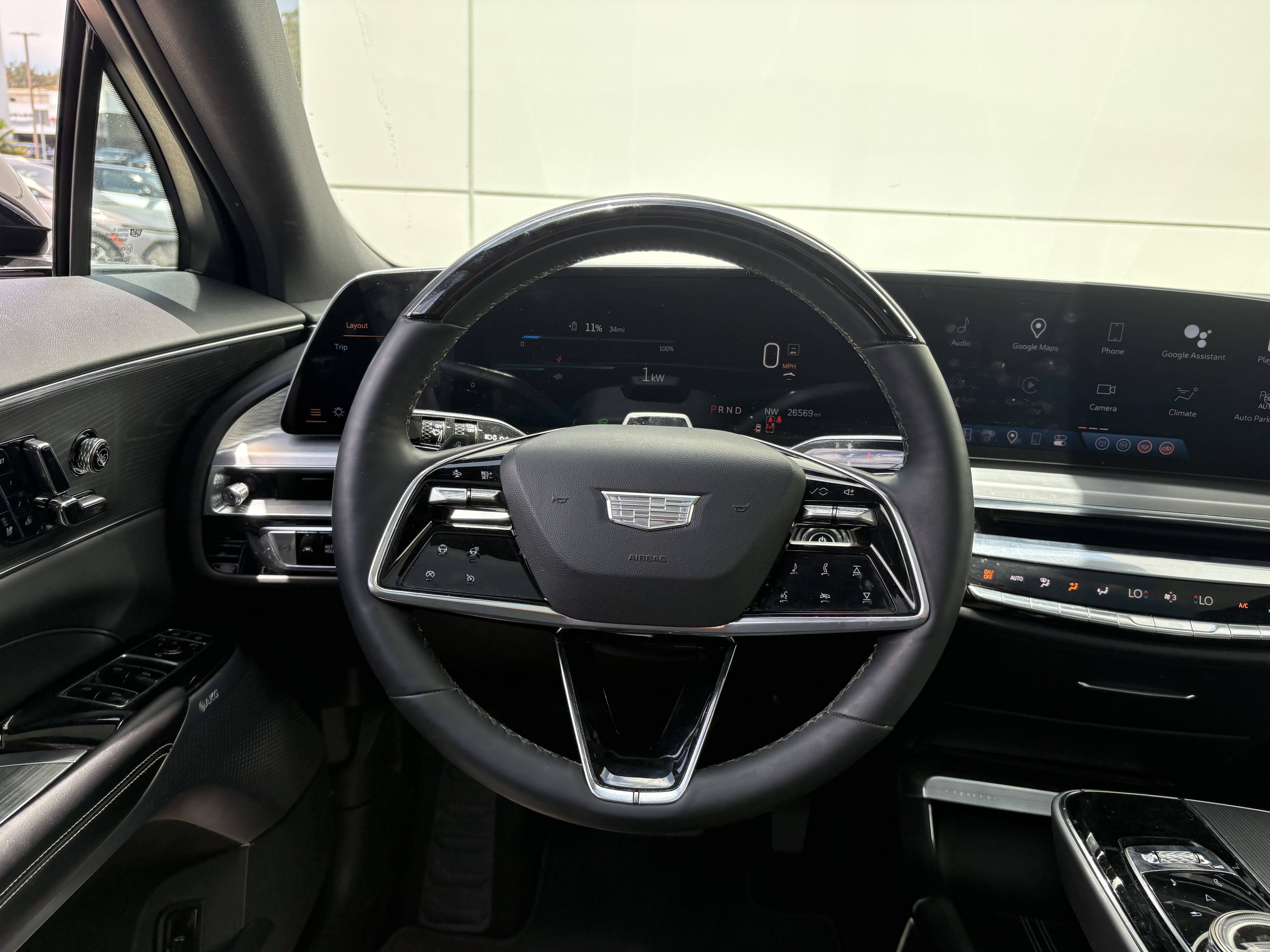 2024 Cadillac LYRIQ Luxury 3