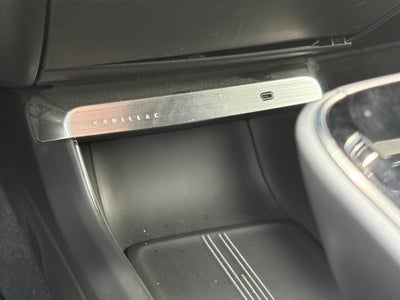 2024 Cadillac LYRIQ Luxury 3