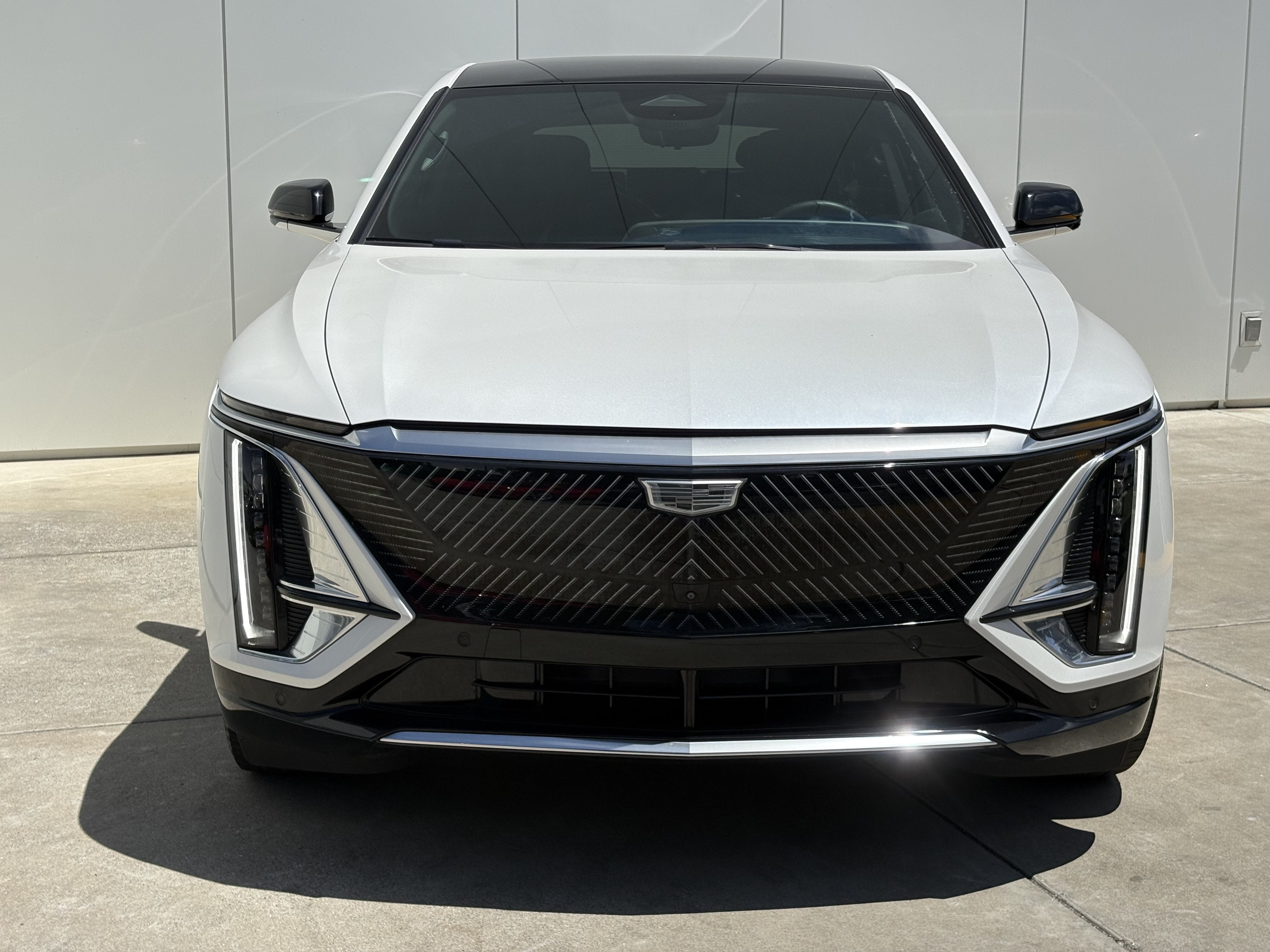 2024 Cadillac LYRIQ Luxury 3