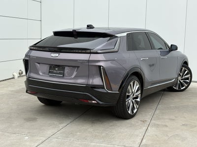 2024 Cadillac LYRIQ Luxury 3
