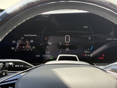 2024 Cadillac LYRIQ Luxury 3