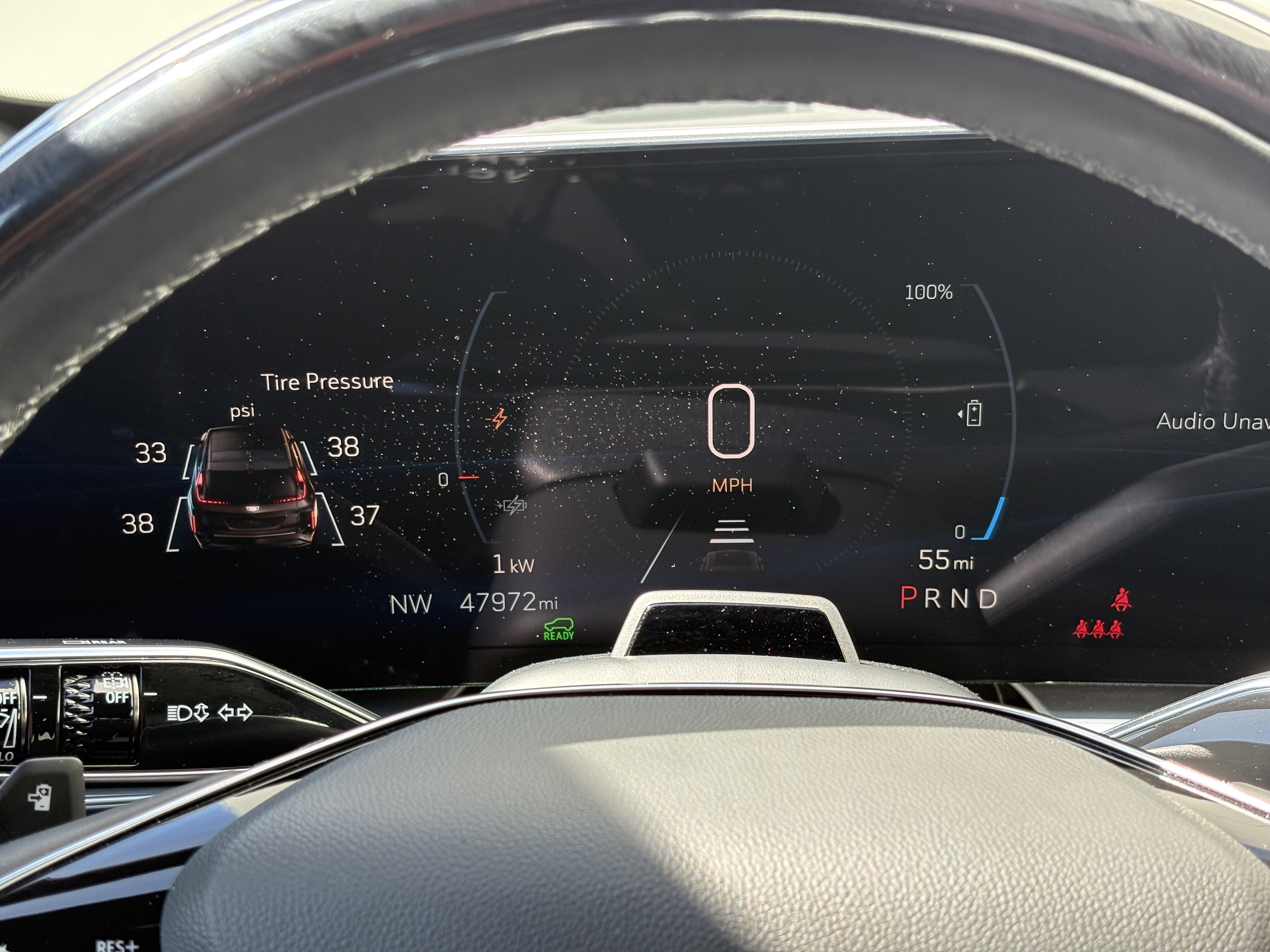 2024 Cadillac LYRIQ Luxury 3