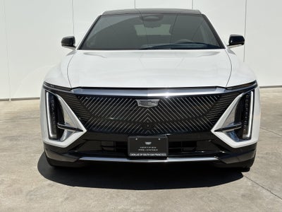 2024 Cadillac LYRIQ Luxury 3