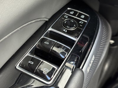 2024 Cadillac LYRIQ Luxury 3