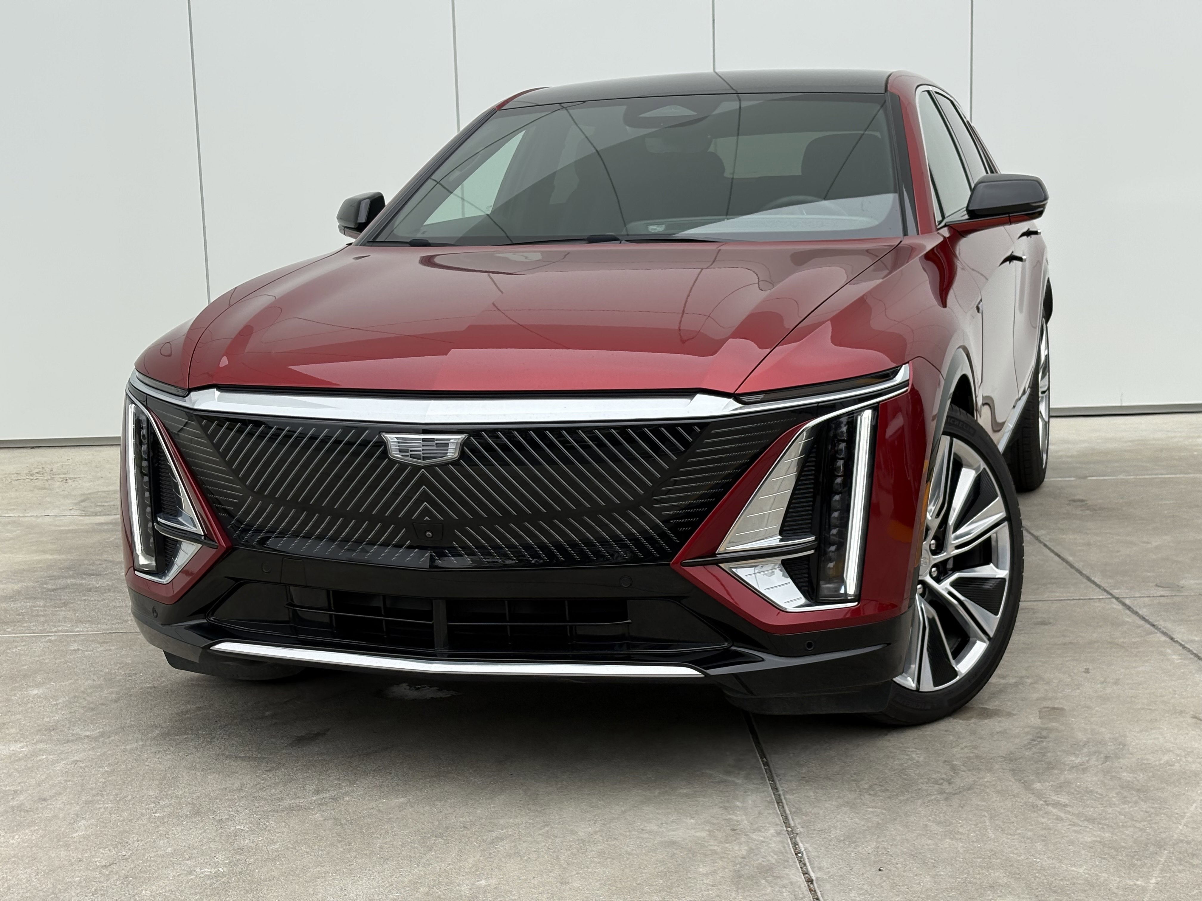 2024 Cadillac Lyriq Luxury 3 AWD's photo