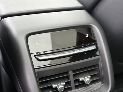 2024 Cadillac LYRIQ Luxury 3