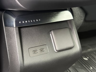 2024 Cadillac LYRIQ Luxury 3