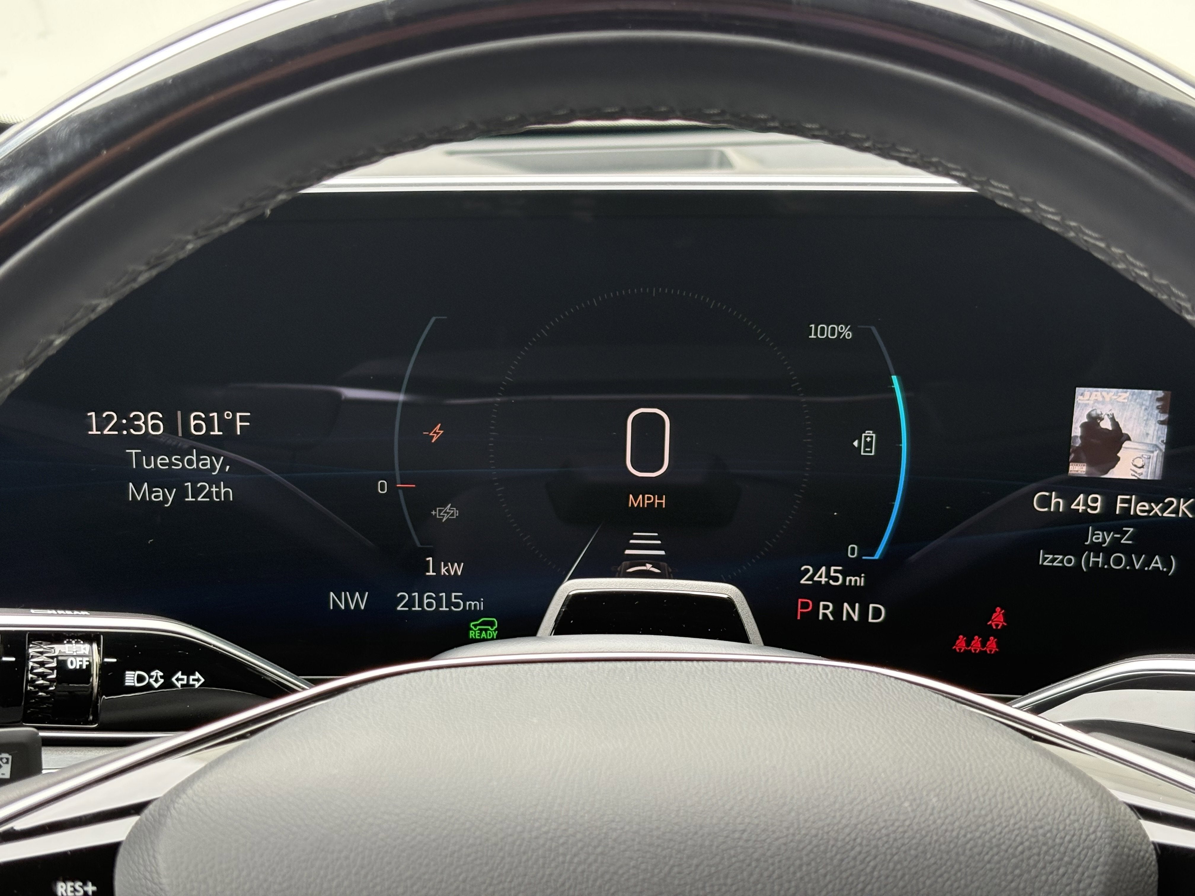 2024 Cadillac LYRIQ Luxury 3