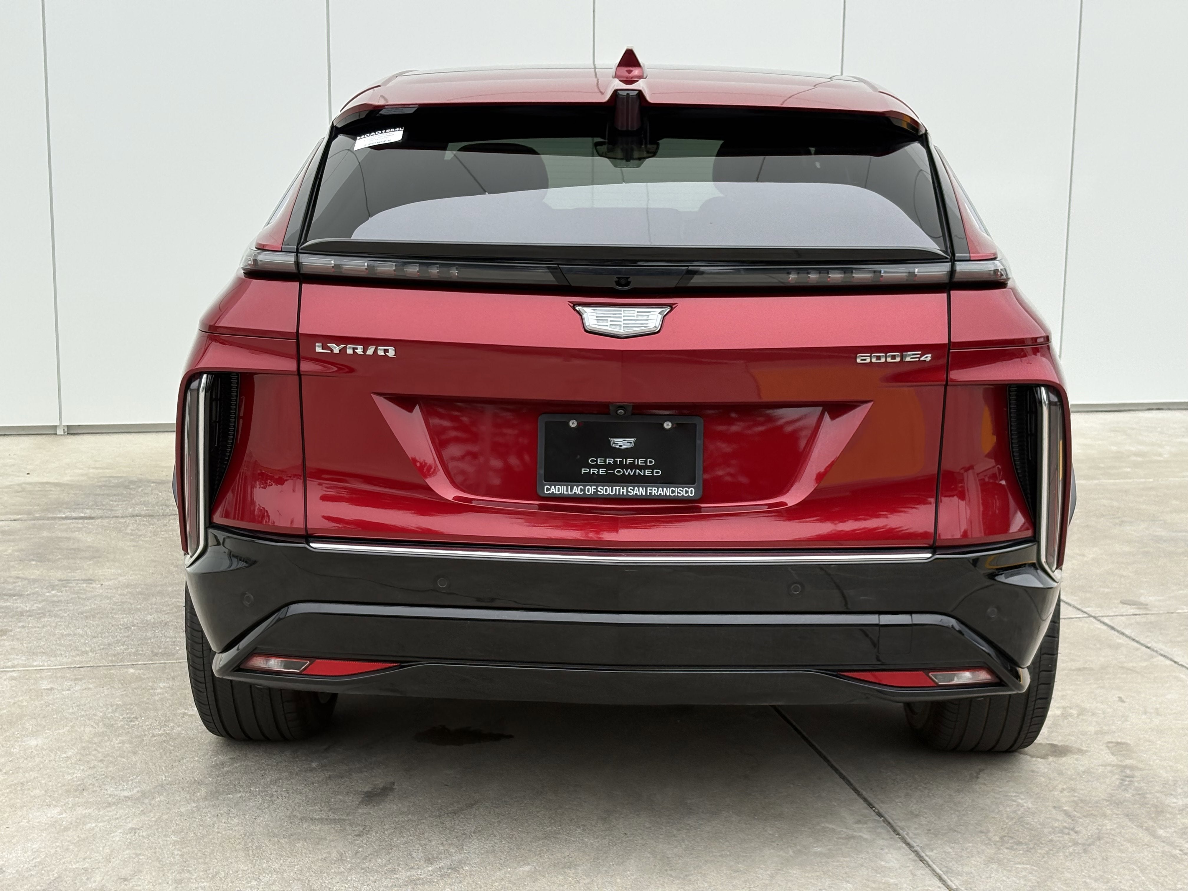 2024 Cadillac LYRIQ Luxury 3