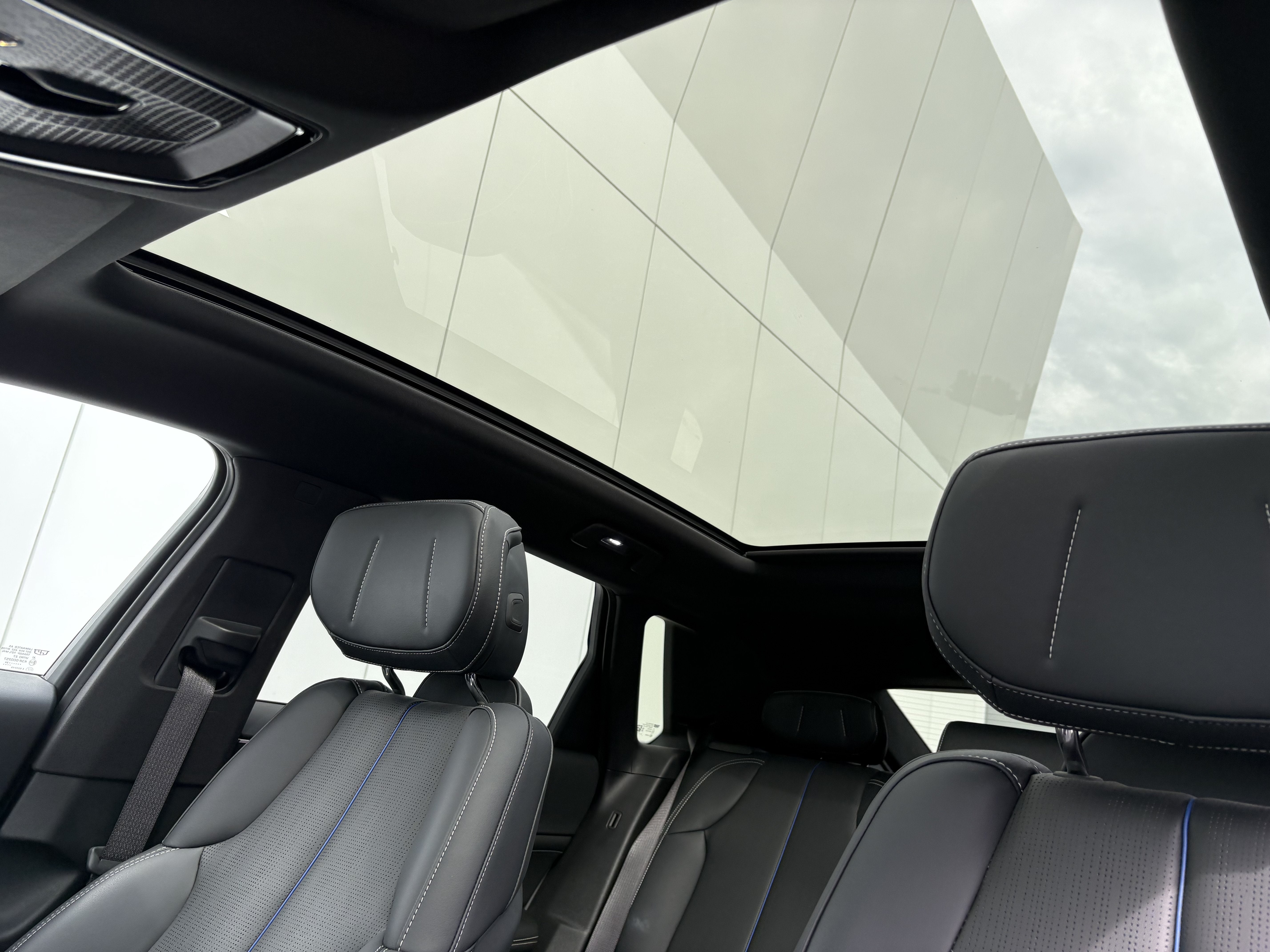 2024 Cadillac LYRIQ Sport 1