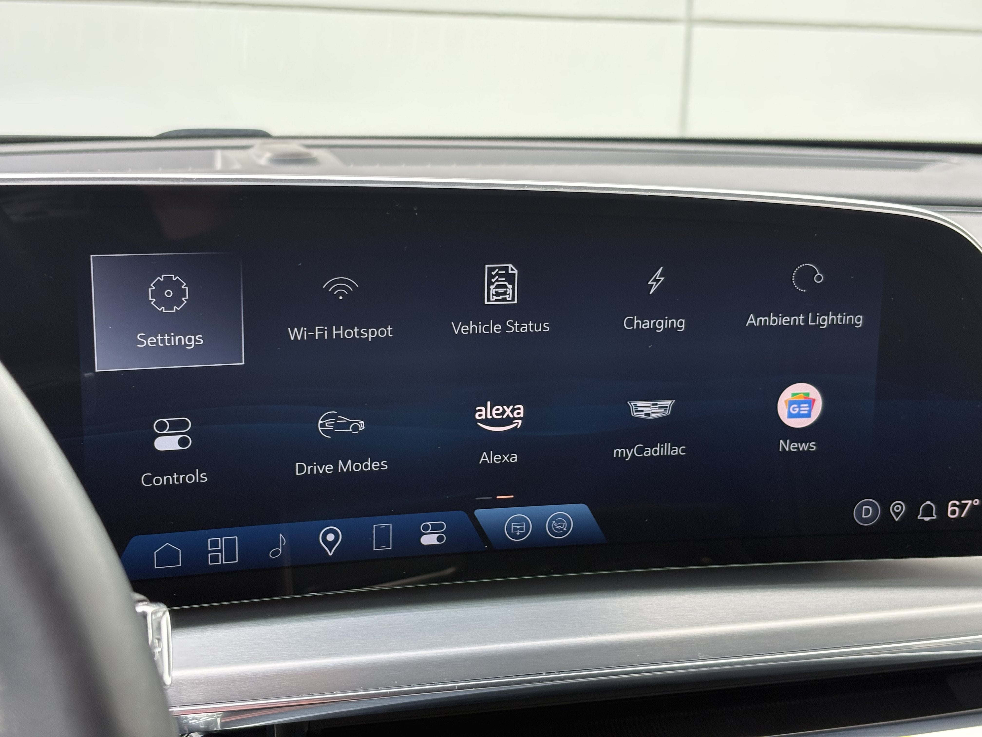 2024 Cadillac LYRIQ Sport 1