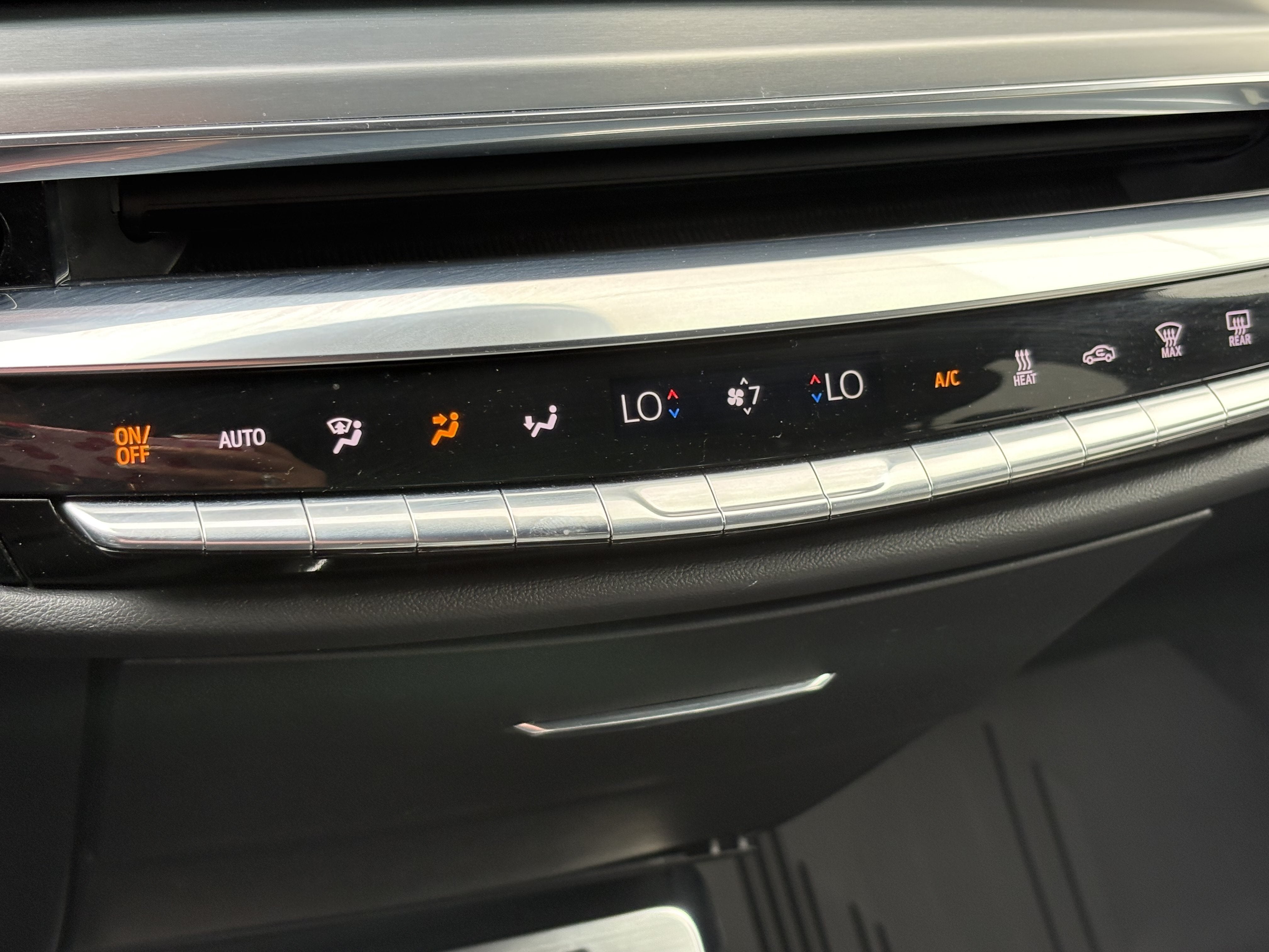 2024 Cadillac LYRIQ Sport 1