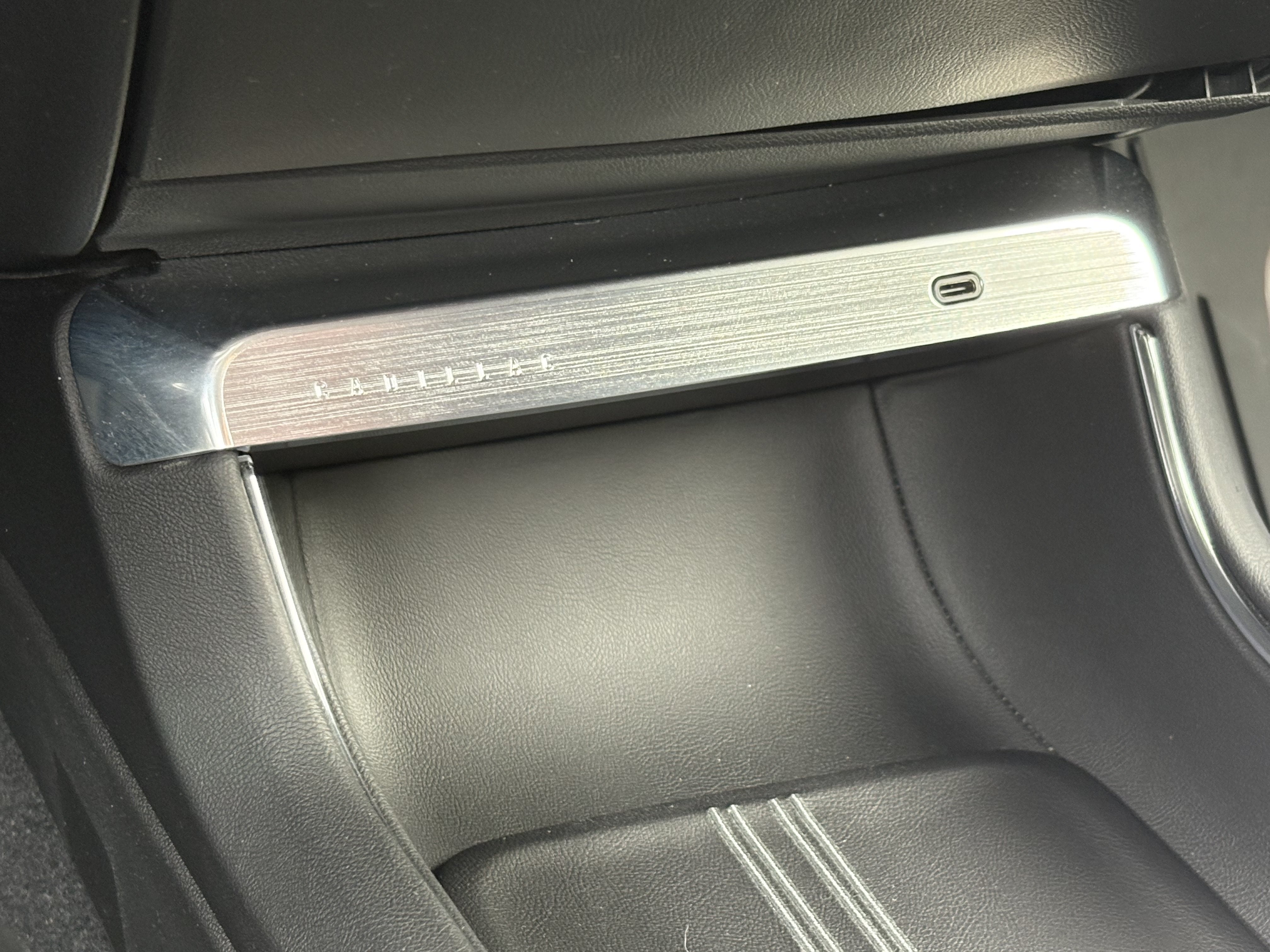 2024 Cadillac LYRIQ Sport 1