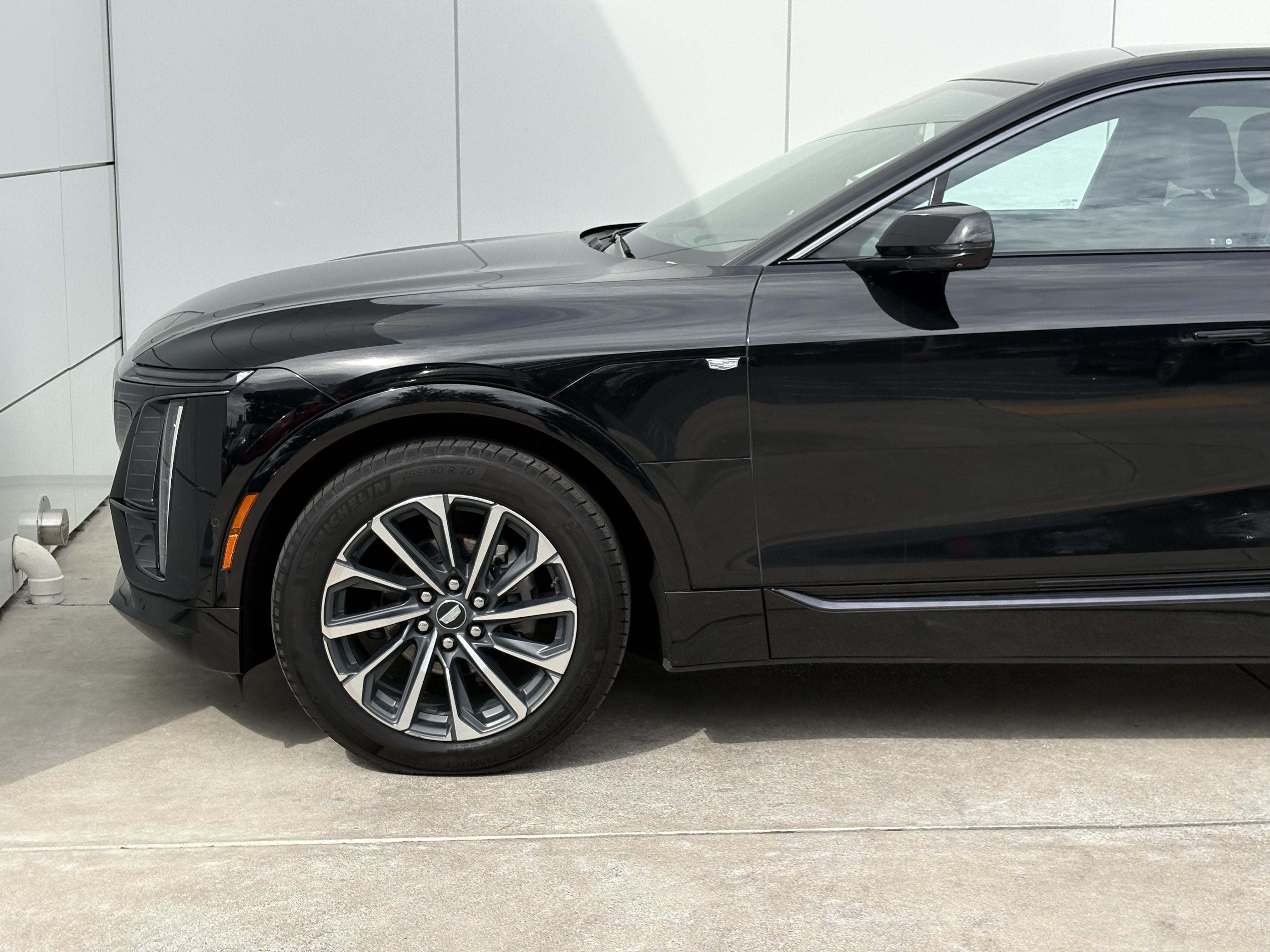 2024 Cadillac LYRIQ Sport 1