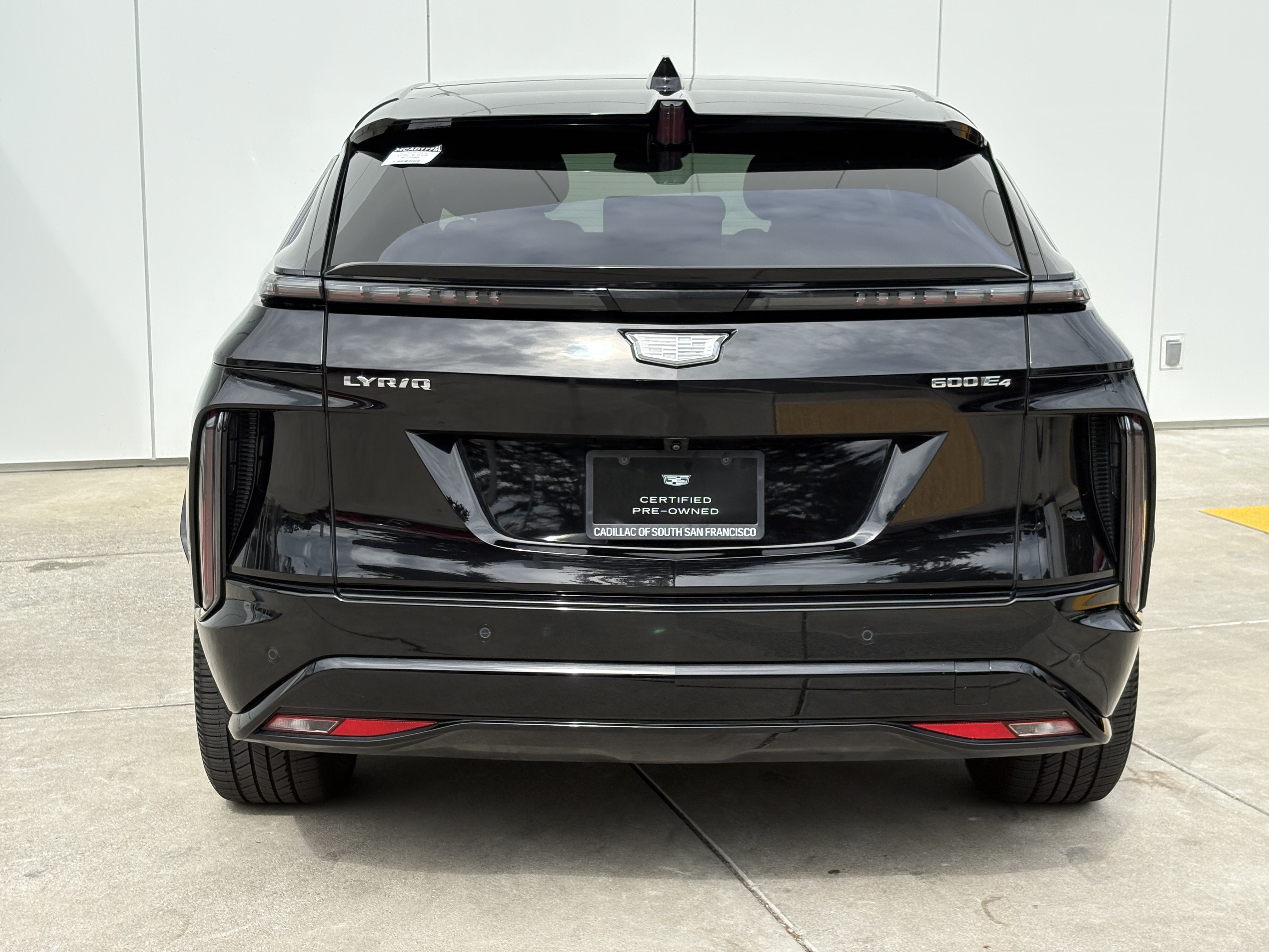 2024 Cadillac LYRIQ Sport 1