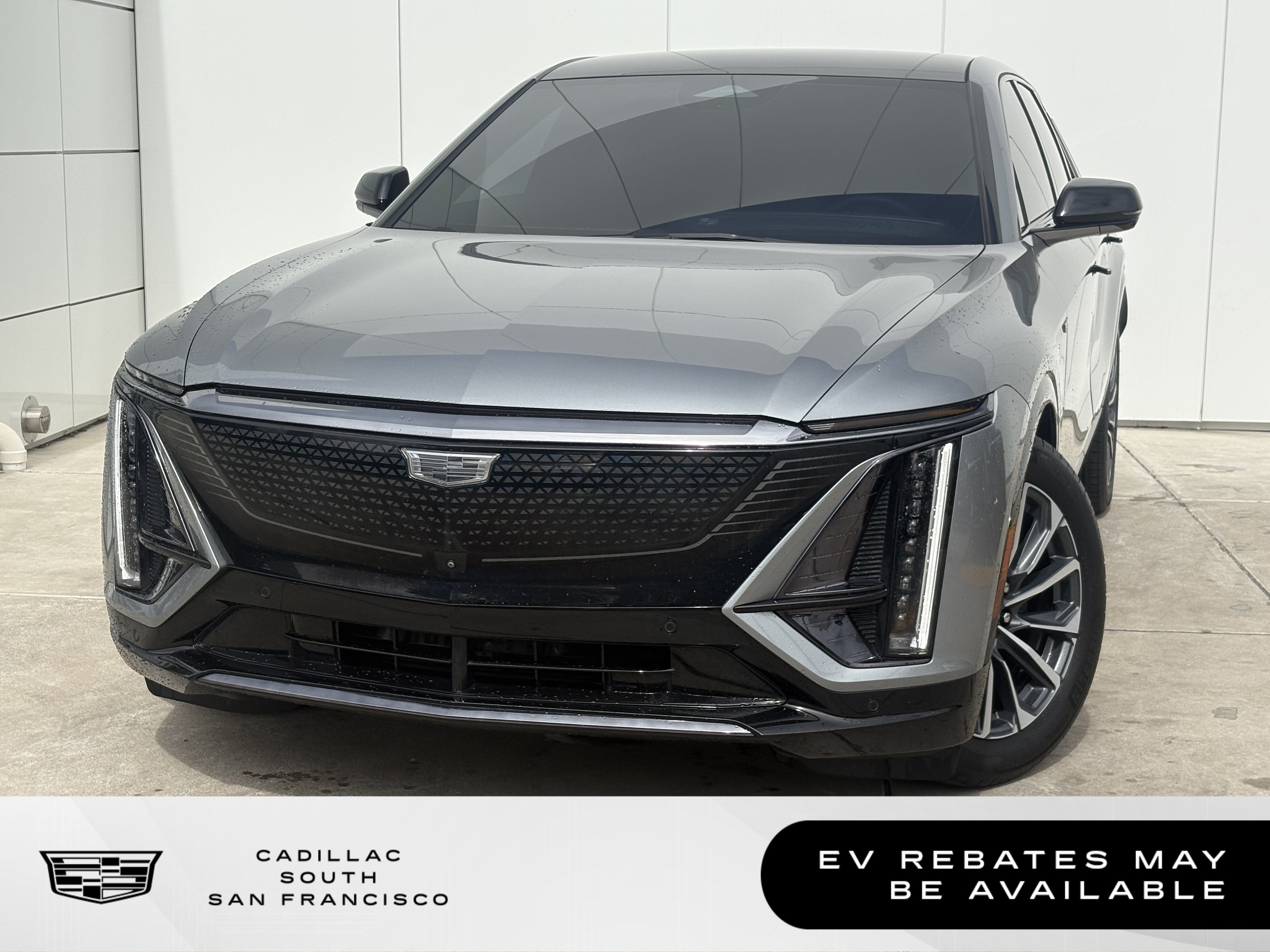 2024 Cadillac LYRIQ Sport 1