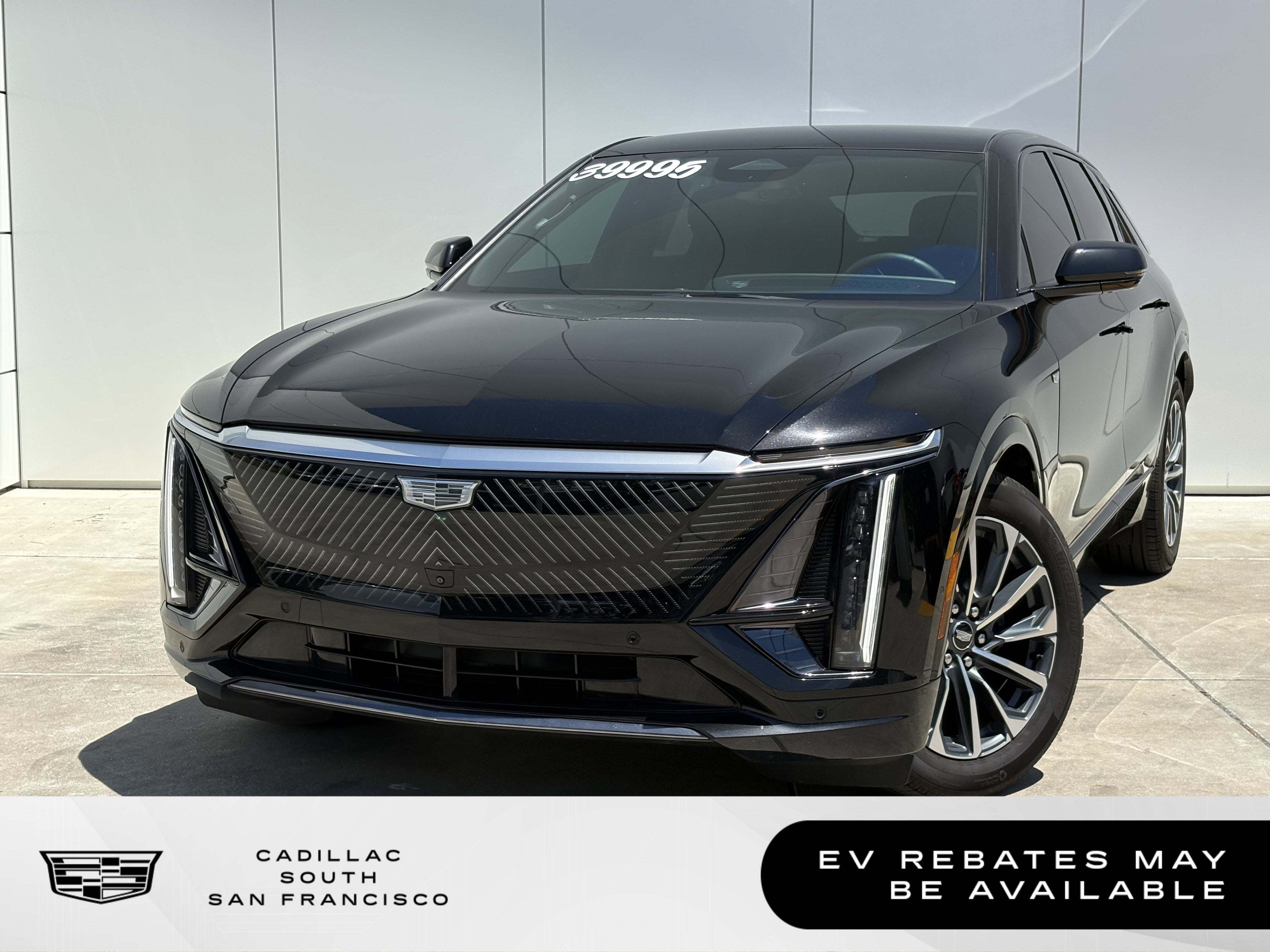 2024 Cadillac LYRIQ Sport 1