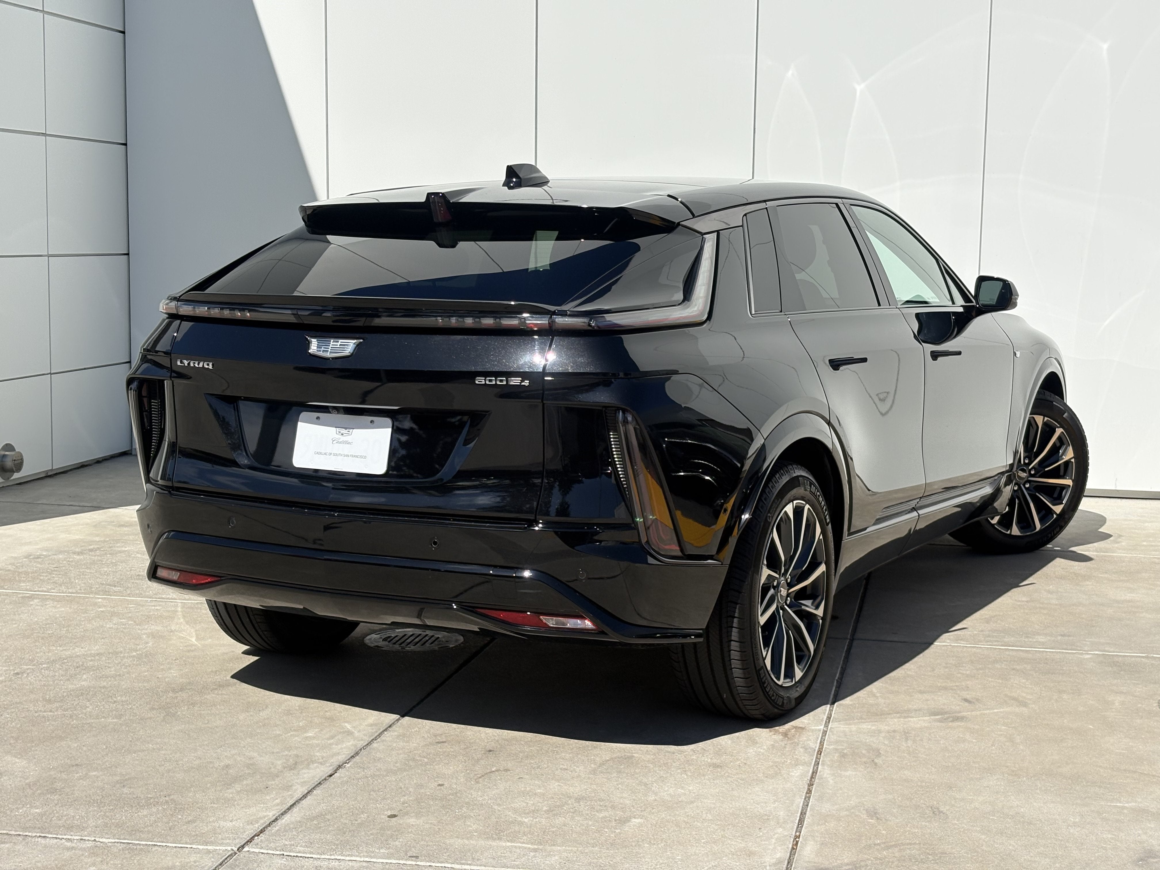 2024 Cadillac LYRIQ Sport 1