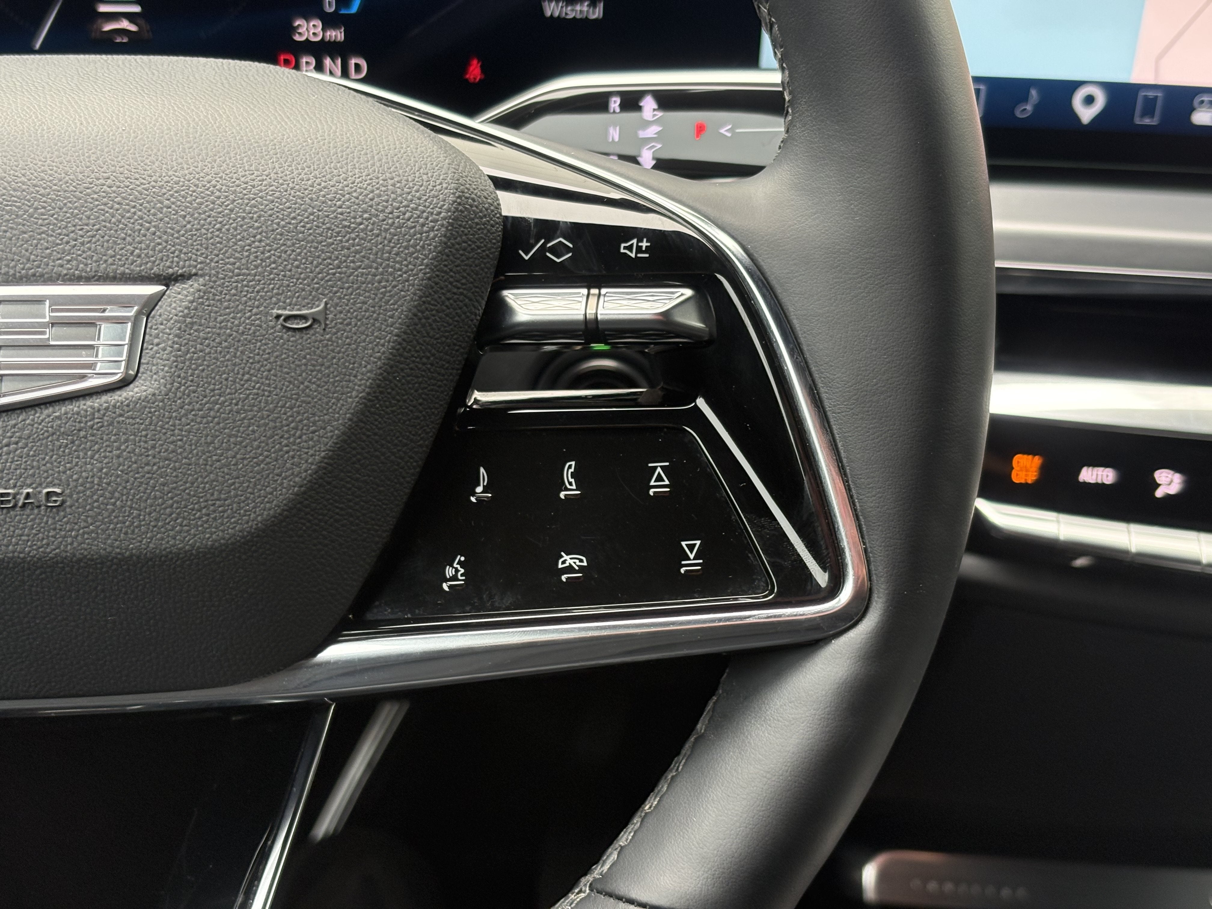 2024 Cadillac LYRIQ Sport 1