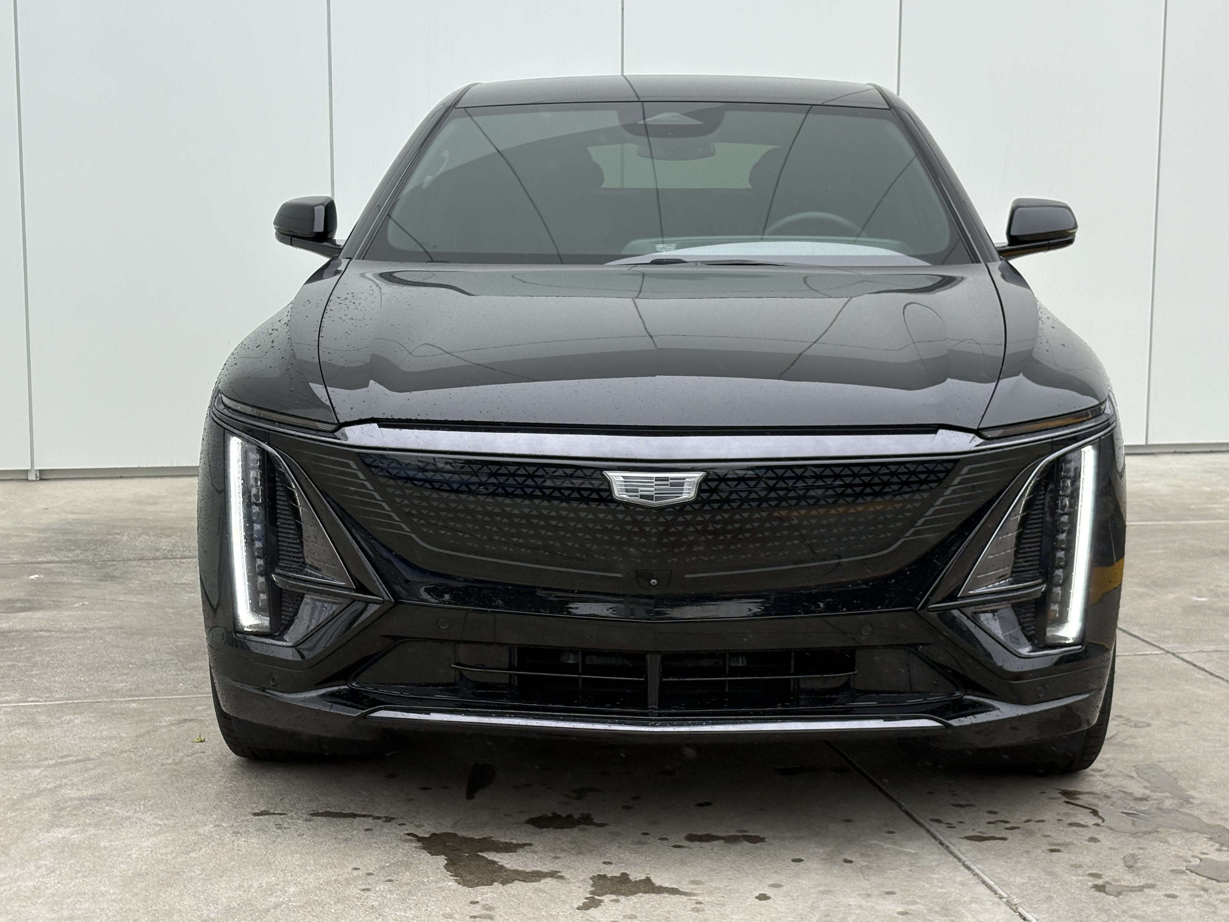 2024 Cadillac LYRIQ Sport 1