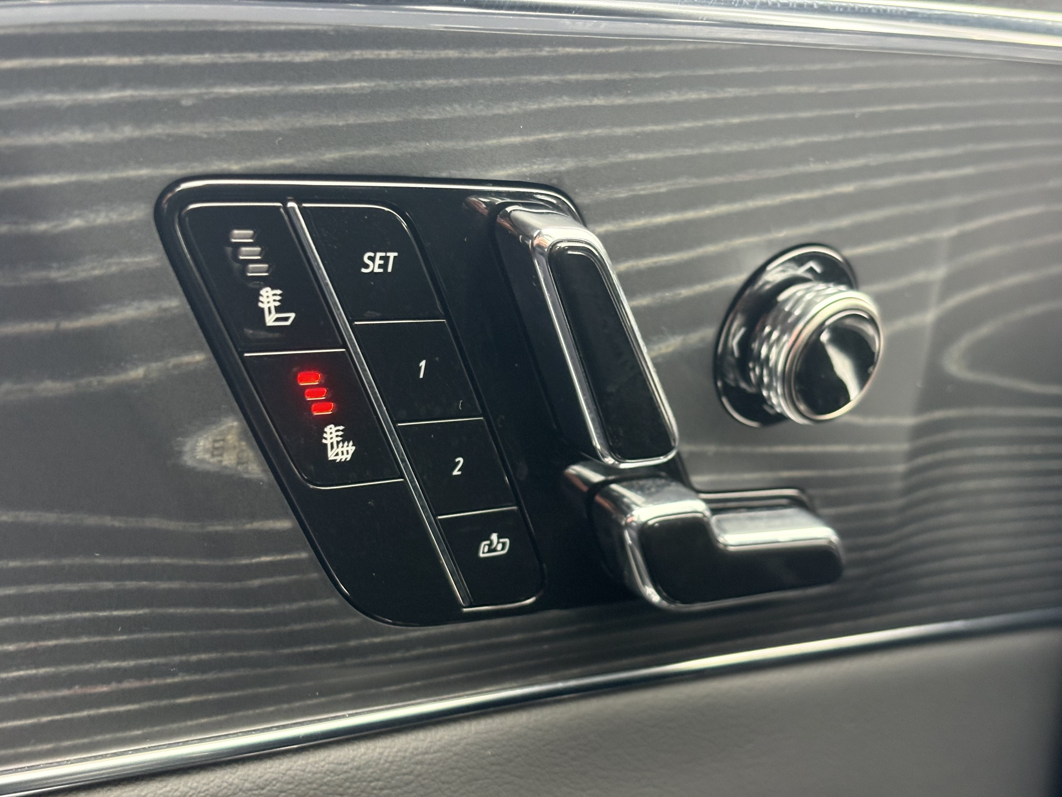 2024 Cadillac LYRIQ Sport 1