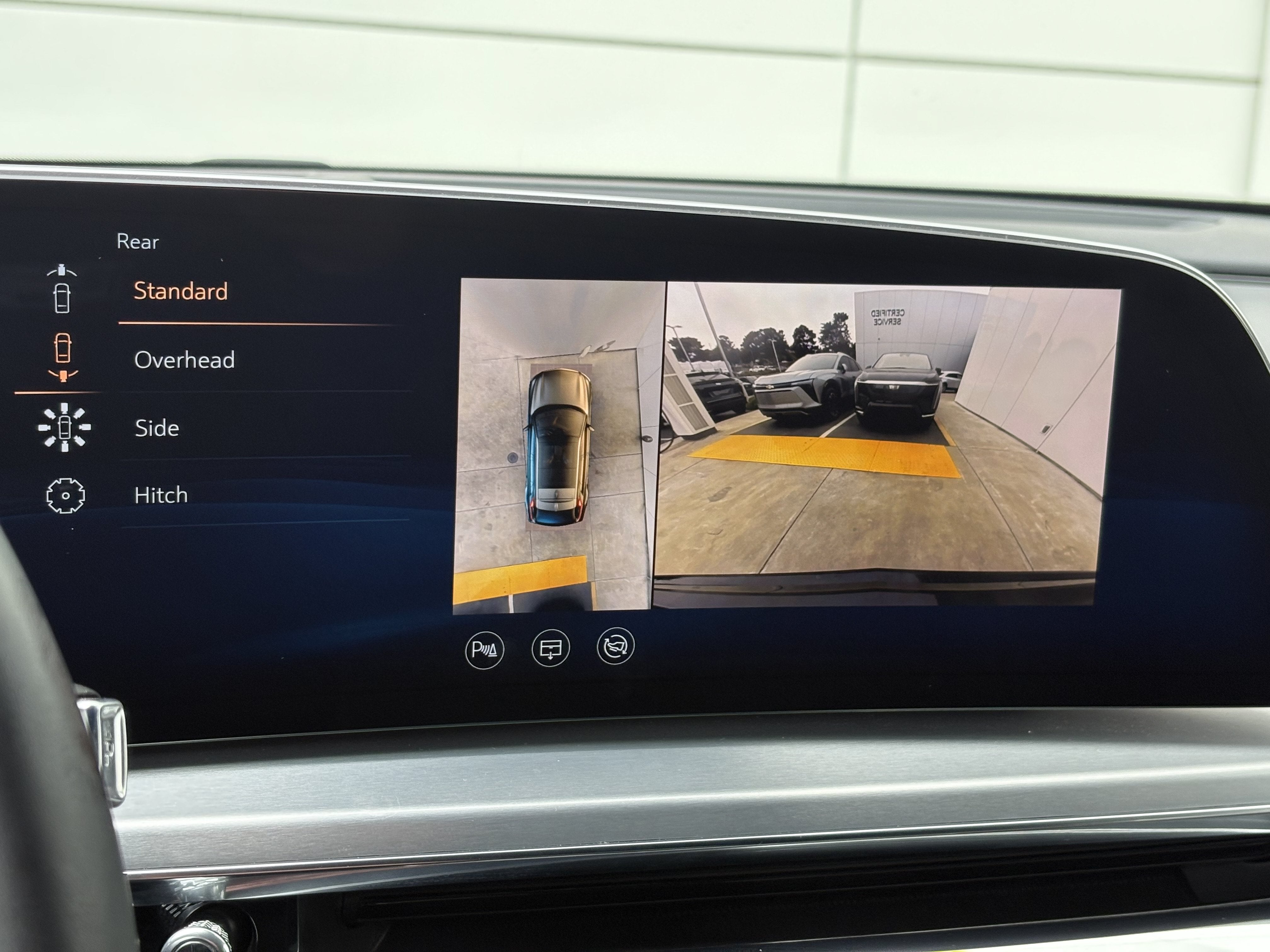 2024 Cadillac LYRIQ Sport 1