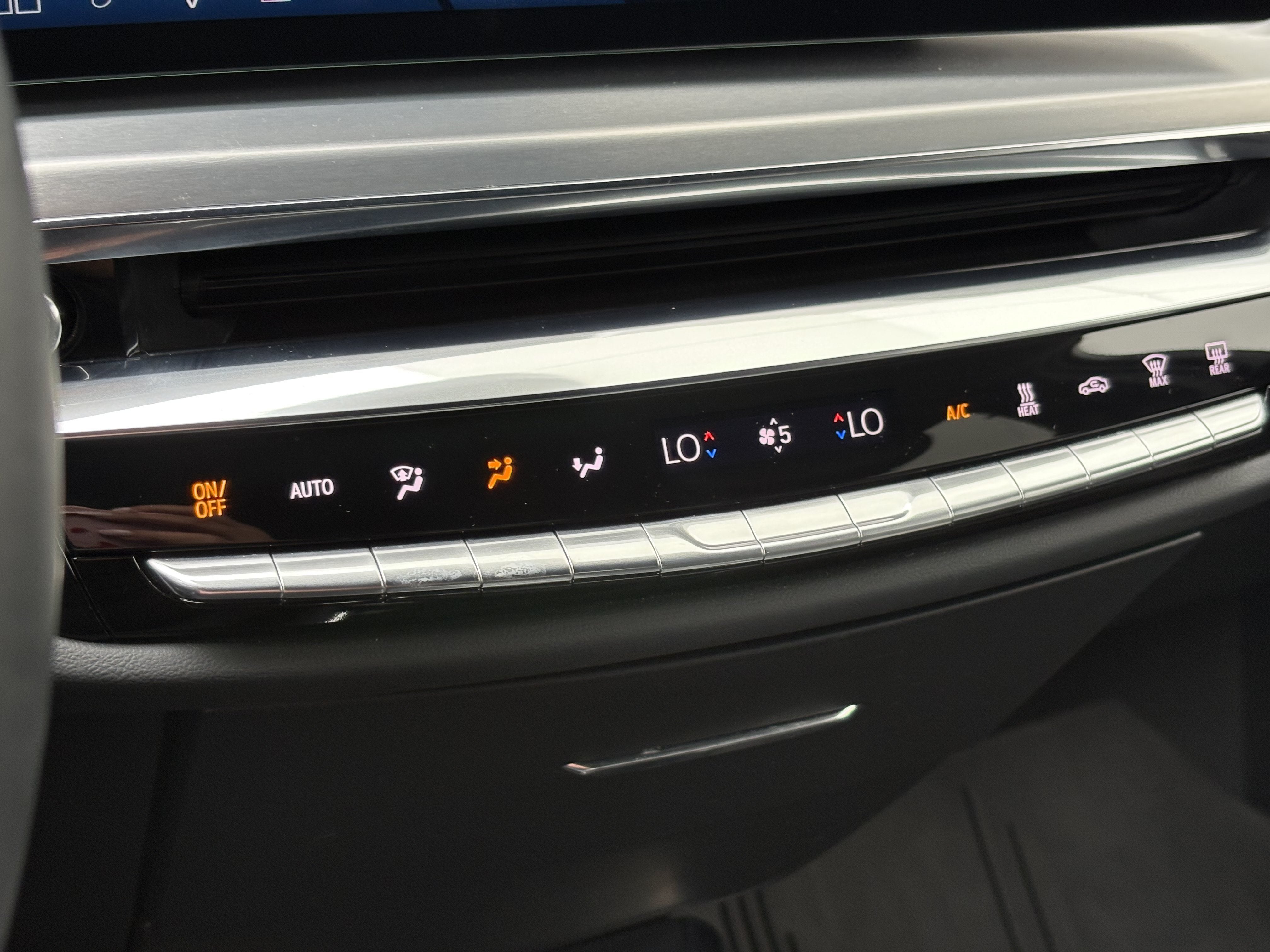 2024 Cadillac LYRIQ Sport 1