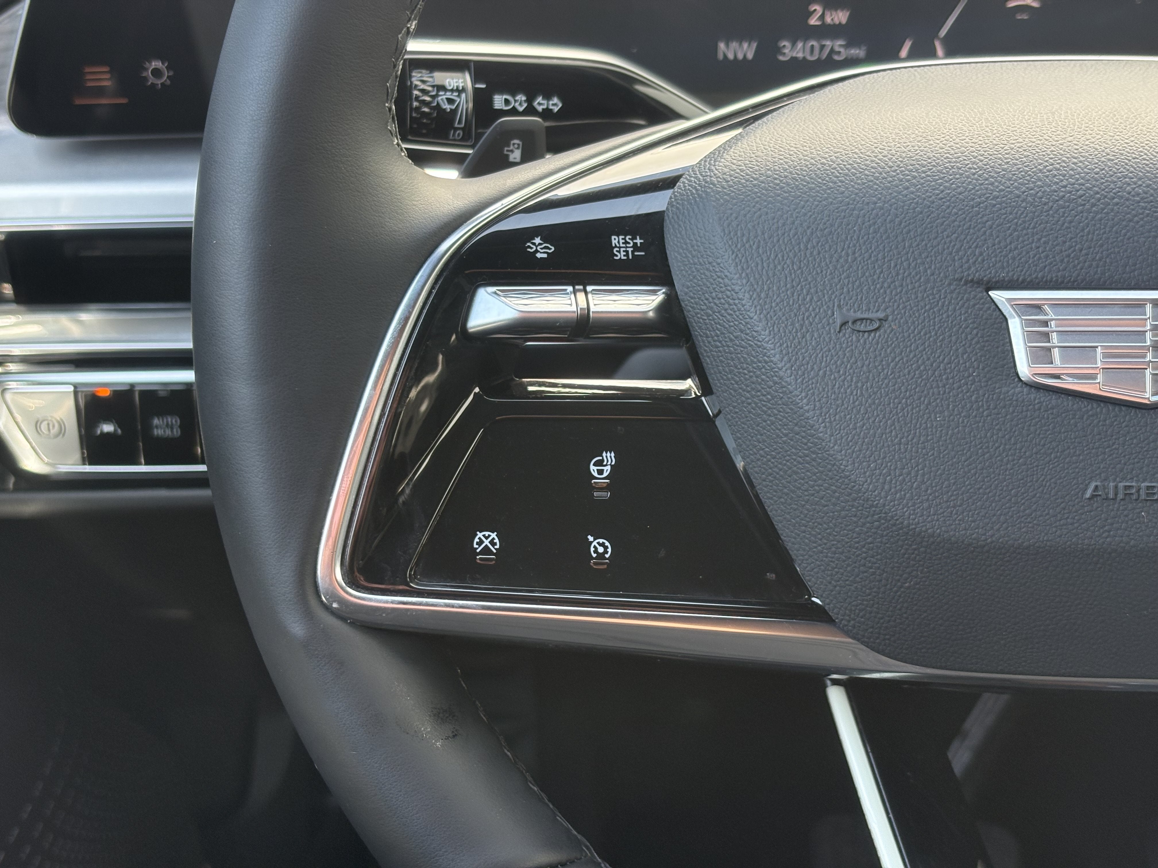 2024 Cadillac LYRIQ Sport 1