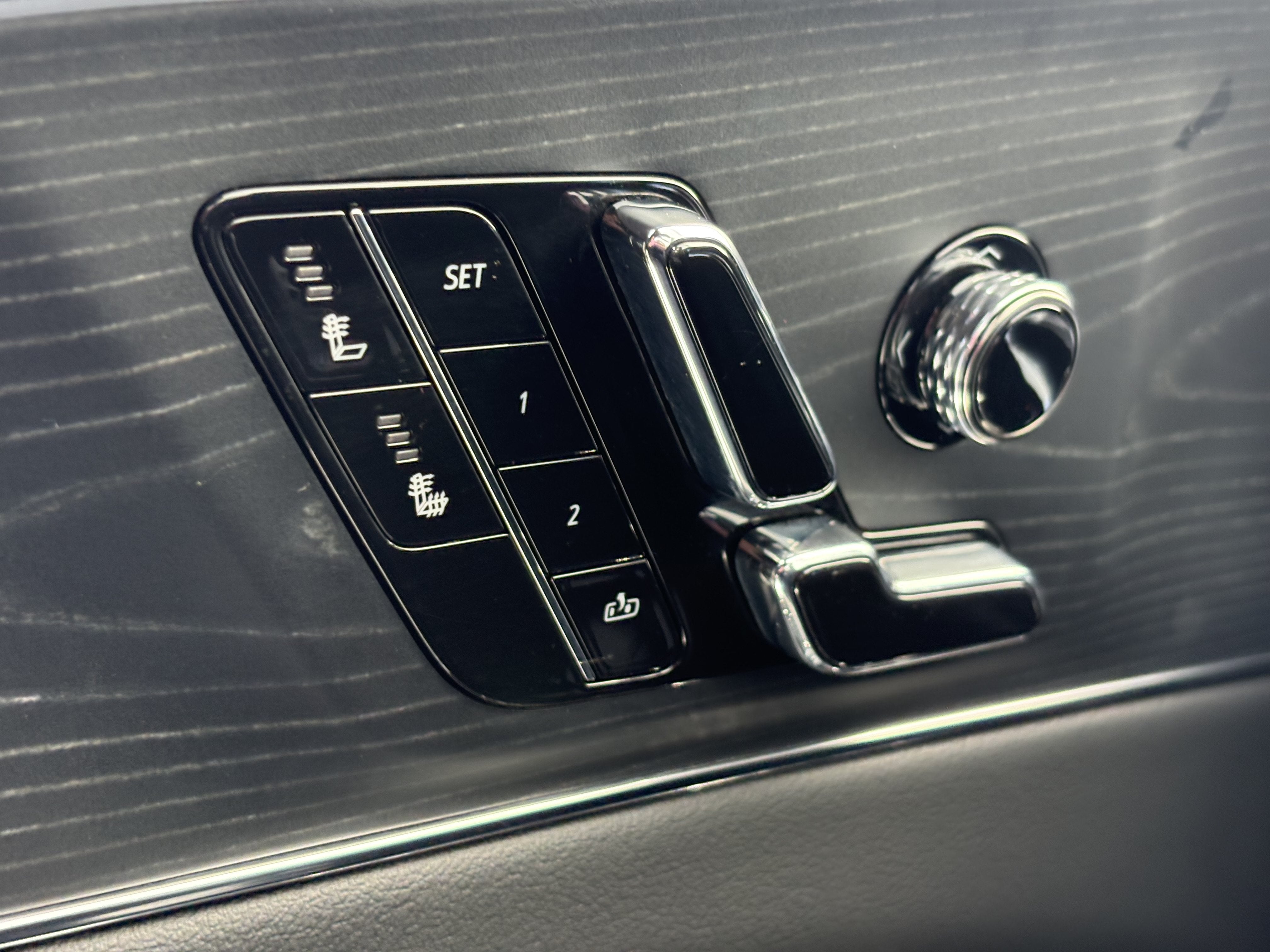 2024 Cadillac LYRIQ Sport 1