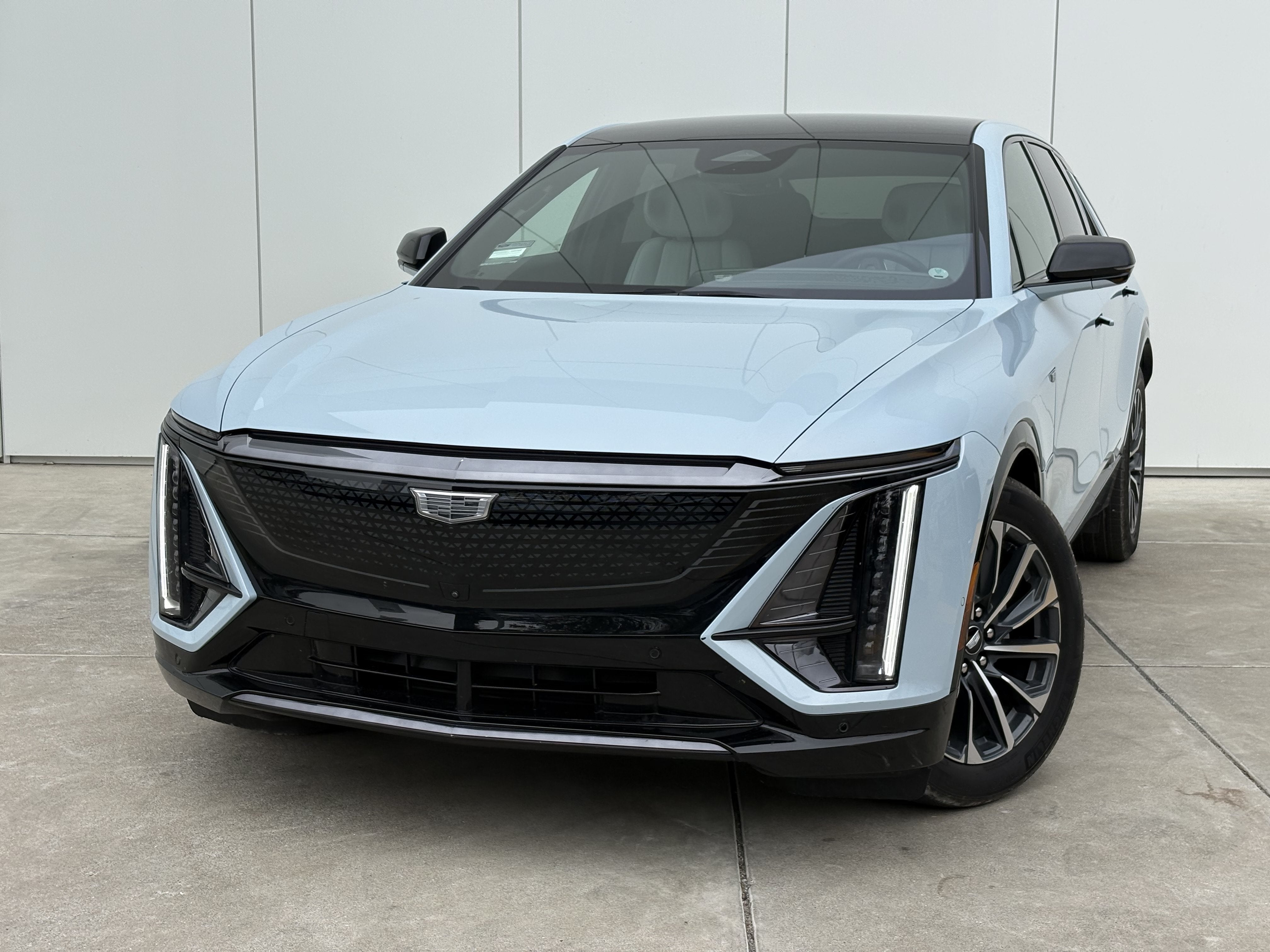 2024 Cadillac LYRIQ