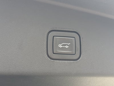 2024 Cadillac LYRIQ Sport 2