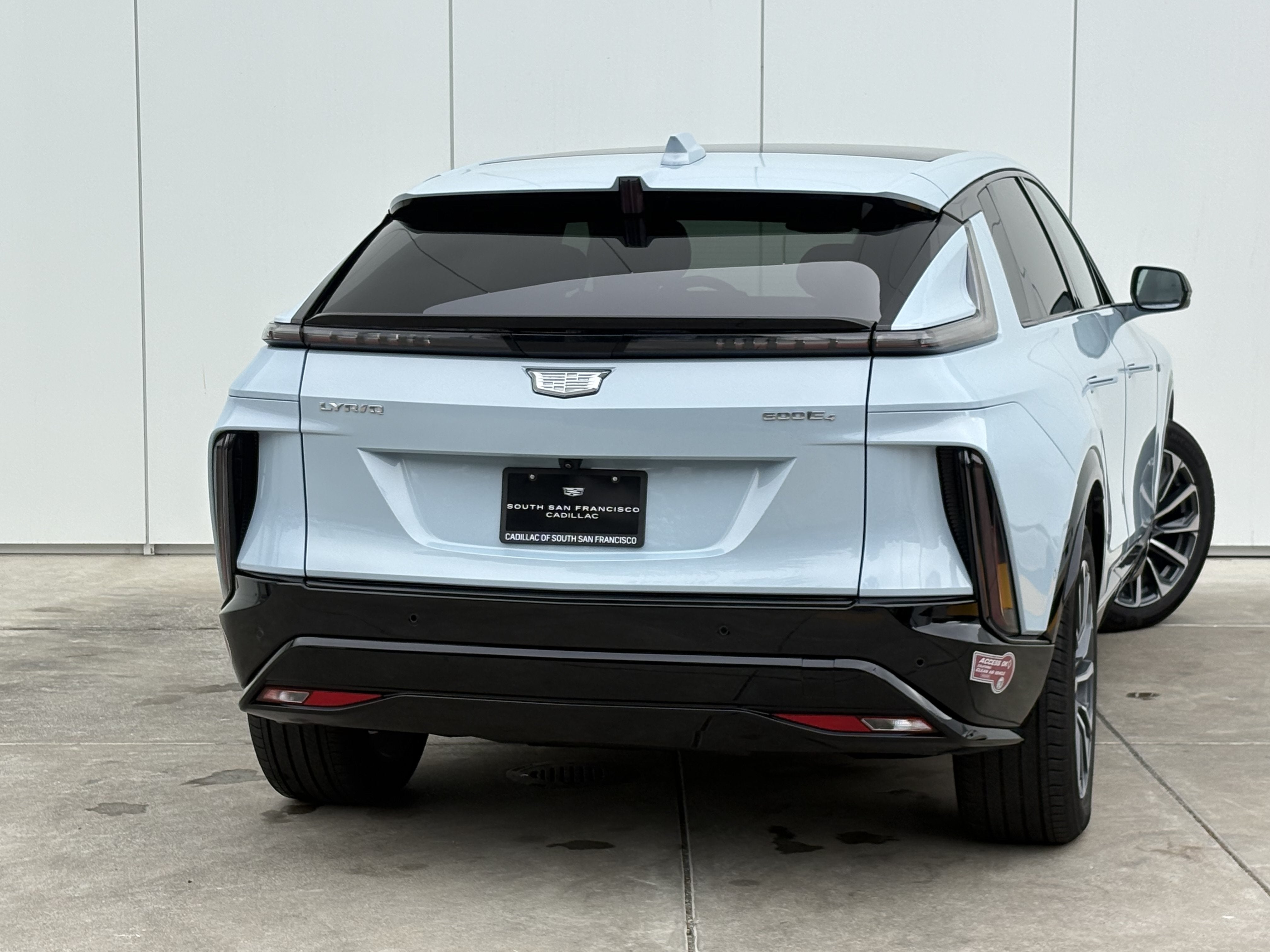 2024 Cadillac LYRIQ Sport 2