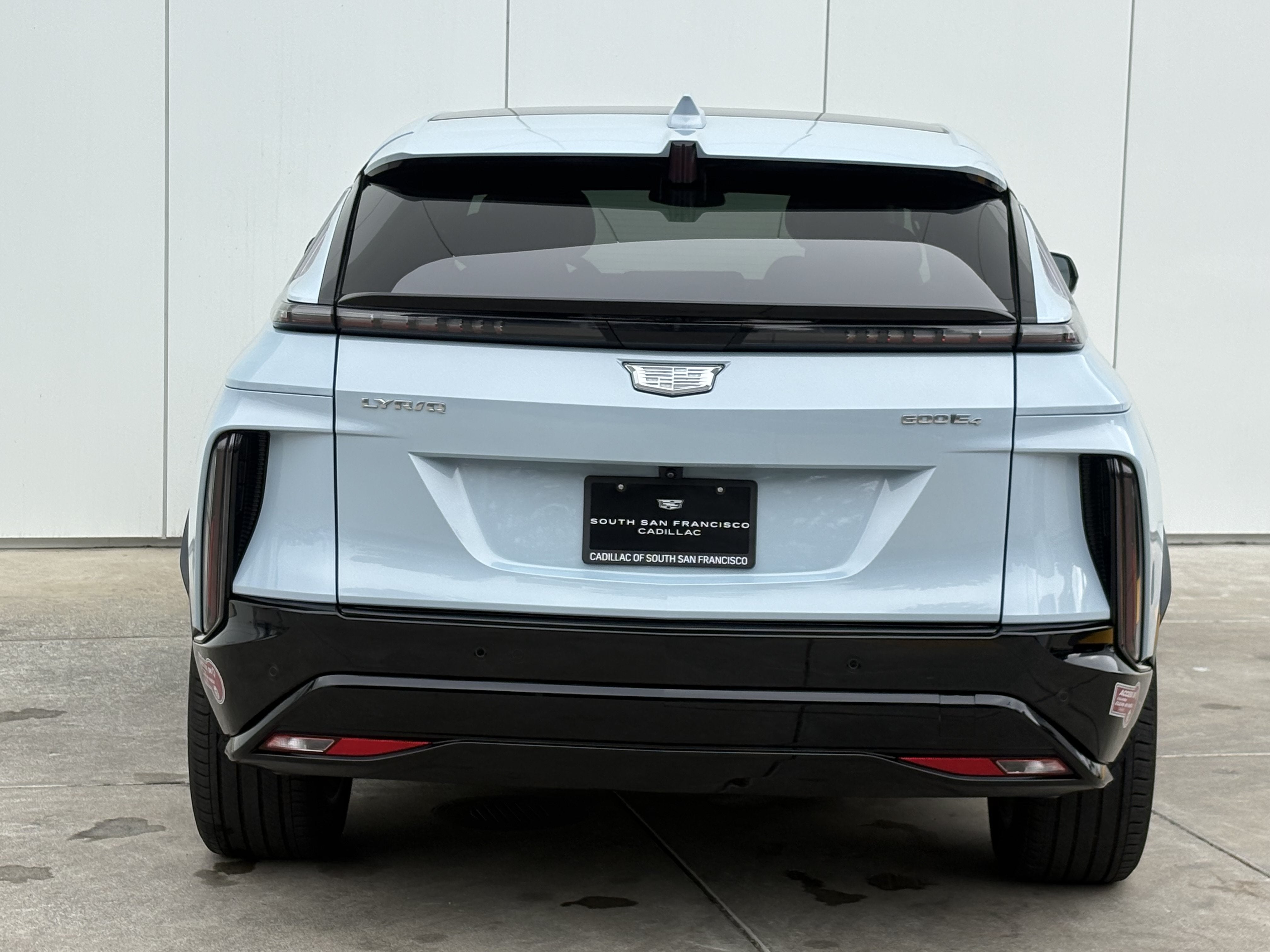 2024 Cadillac LYRIQ Sport 2