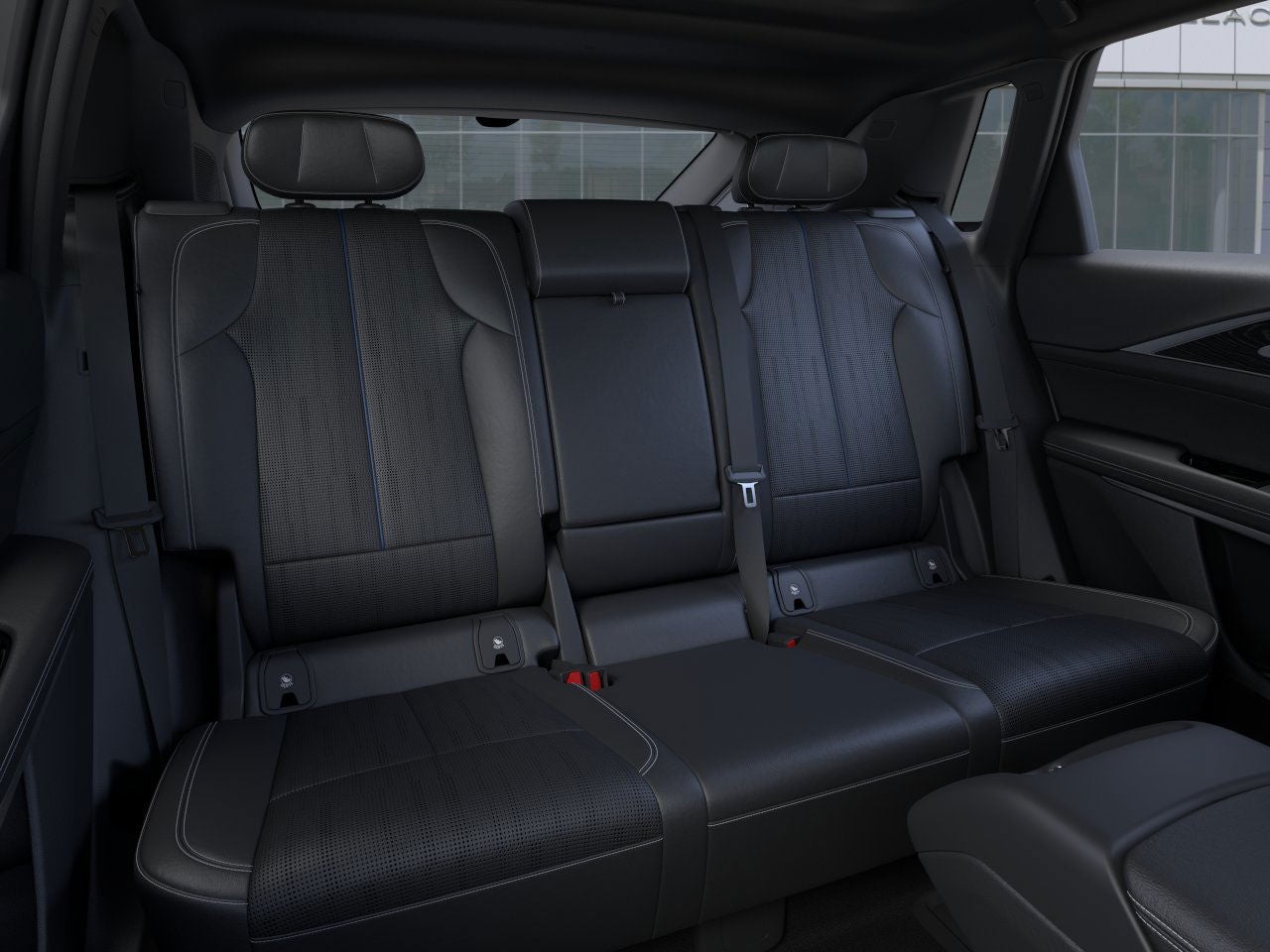 2025 Cadillac LYRIQ Sport 2